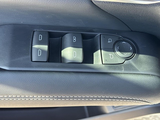 2027 GMC Terrain FWD Elevation thumbnail image 13