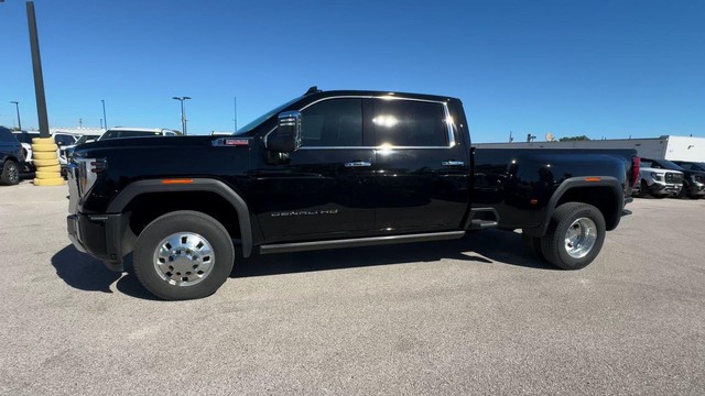 GMC Sierra 3500HD Vehicle Full-screen Gallery Image 07