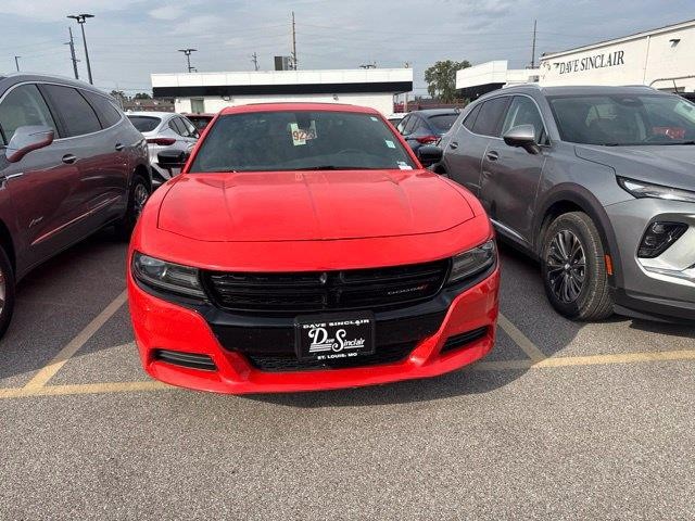 Dodge Charger Vehicle Full-screen Gallery Image 05