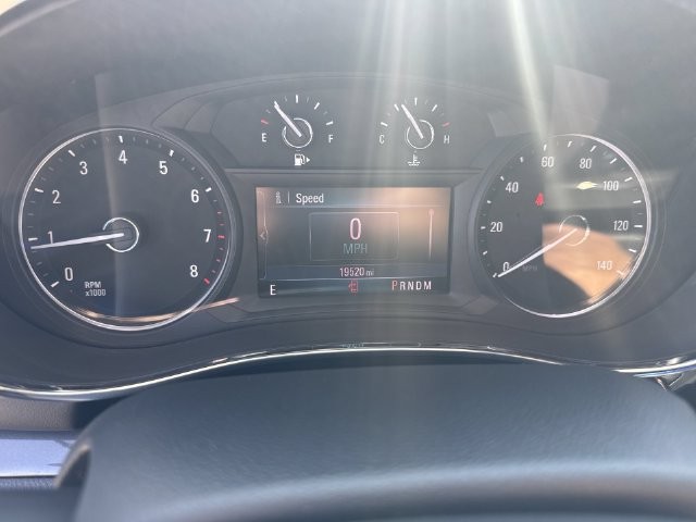 Buick Encore Vehicle Full-screen Gallery Image 15
