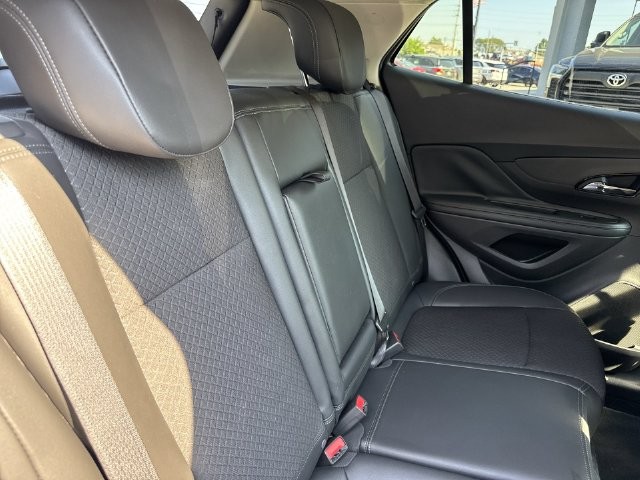 Buick Encore Vehicle Full-screen Gallery Image 29