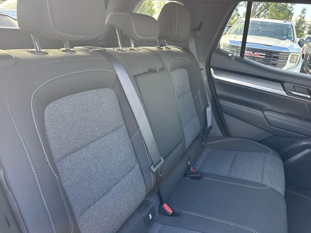 GMC Terrain Vehicle Full-screen Gallery Image 30