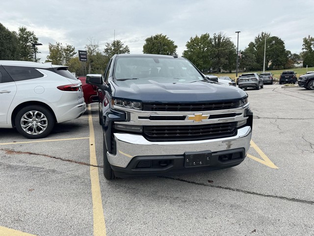 Chevrolet Silverado 1500 Vehicle Full-screen Gallery Image 06
