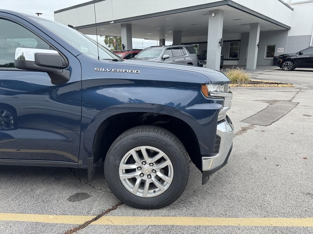 Chevrolet Silverado 1500 Vehicle Full-screen Gallery Image 07