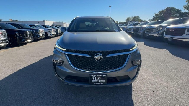 Buick Enclave Vehicle Full-screen Gallery Image 05