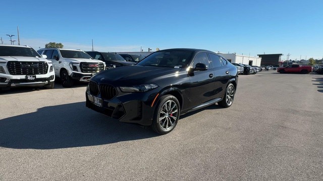 BMW X6 Vehicle Full-screen Gallery Image 06