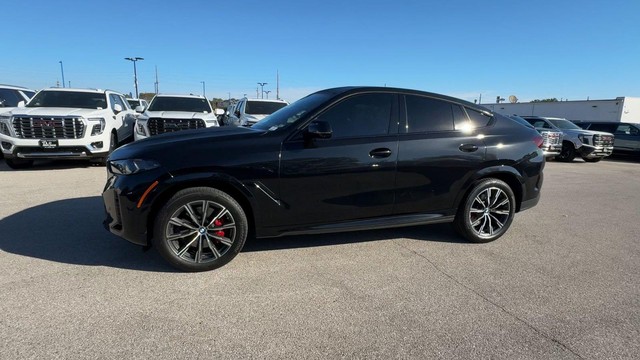 BMW X6 Vehicle Full-screen Gallery Image 07
