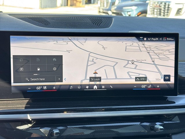 BMW X6 Vehicle Full-screen Gallery Image 18