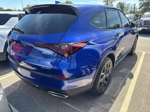 Acura MDX Vehicle Full-screen Gallery Image 13