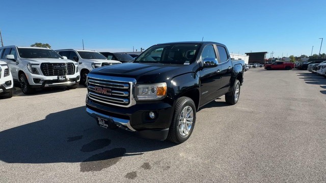 GMC Canyon Vehicle Full-screen Gallery Image 06