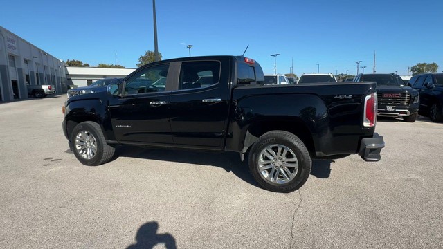 GMC Canyon Vehicle Full-screen Gallery Image 09