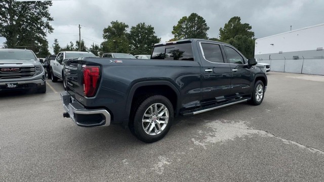 GMC Sierra 1500 Vehicle Full-screen Gallery Image 11