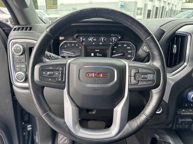 GMC Sierra 1500 Vehicle Full-screen Gallery Image 14