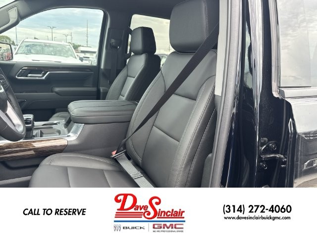 GMC Sierra 1500 Vehicle Full-screen Gallery Image 11