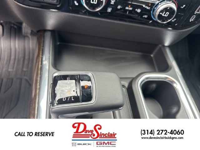 GMC Sierra 1500 Vehicle Full-screen Gallery Image 20