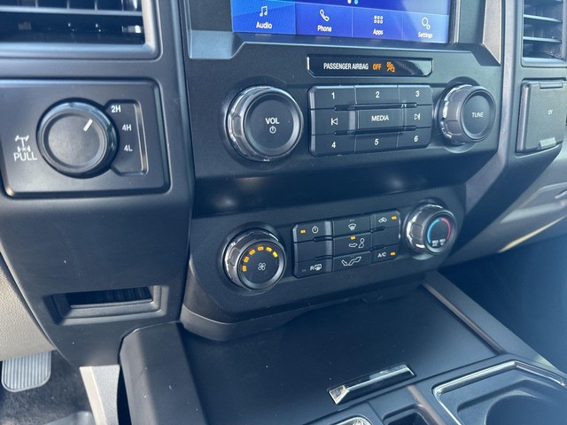Ford F-150 Vehicle Full-screen Gallery Image 20