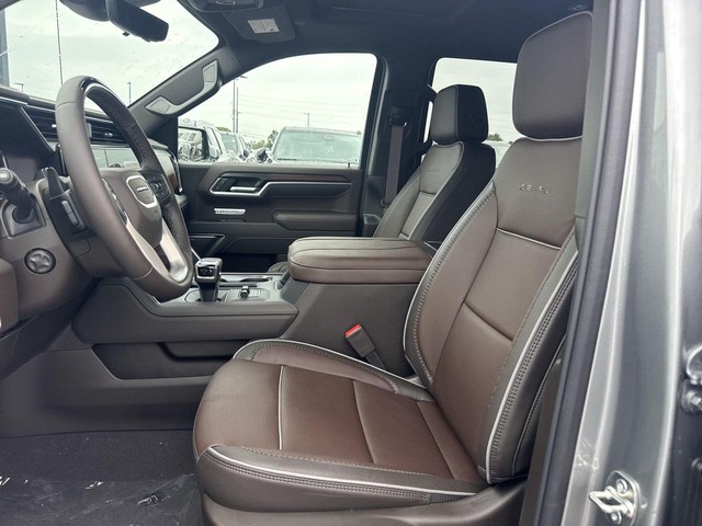 GMC Sierra 1500 Vehicle Full-screen Gallery Image 11