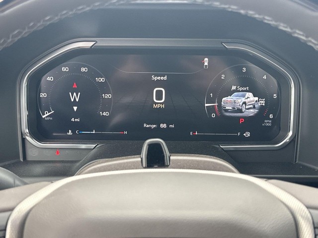 GMC Sierra 1500 Vehicle Full-screen Gallery Image 15