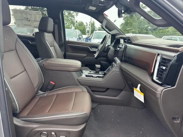 GMC Sierra 1500 Vehicle Full-screen Gallery Image 25