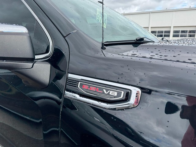 GMC Sierra 1500 Vehicle Full-screen Gallery Image 14