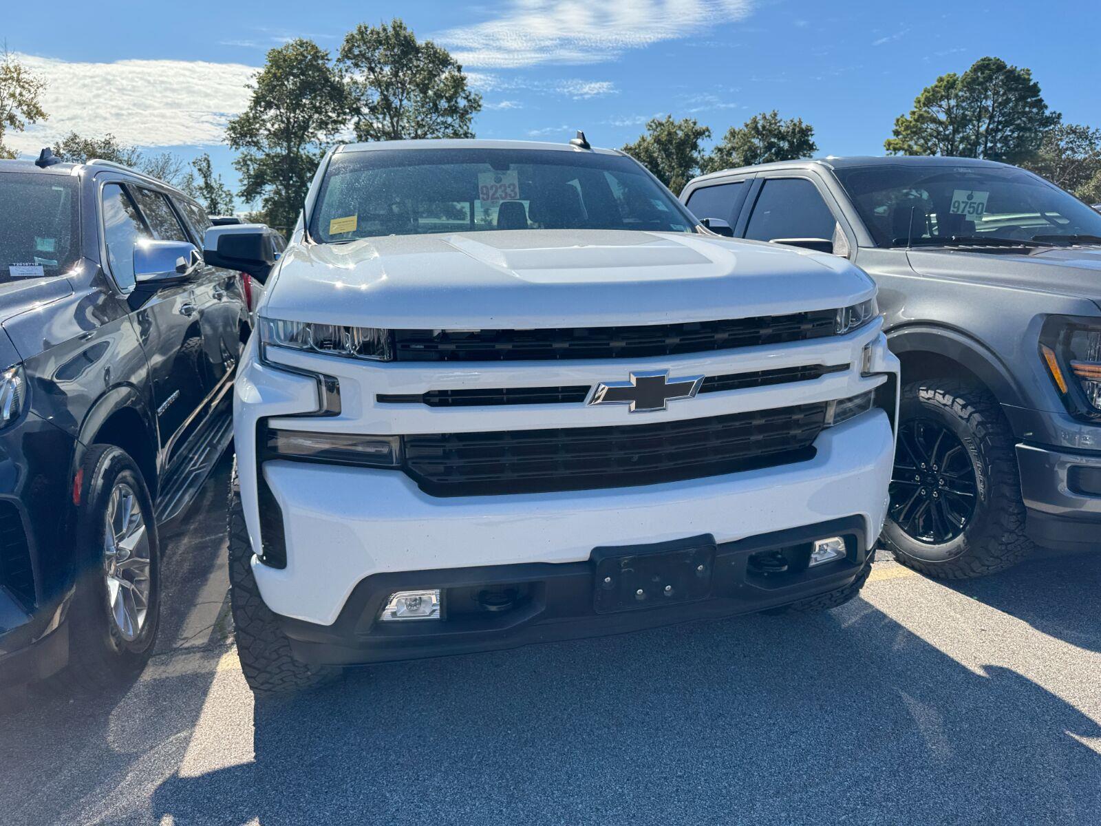 Chevrolet Silverado 1500 Vehicle Full-screen Gallery Image 07