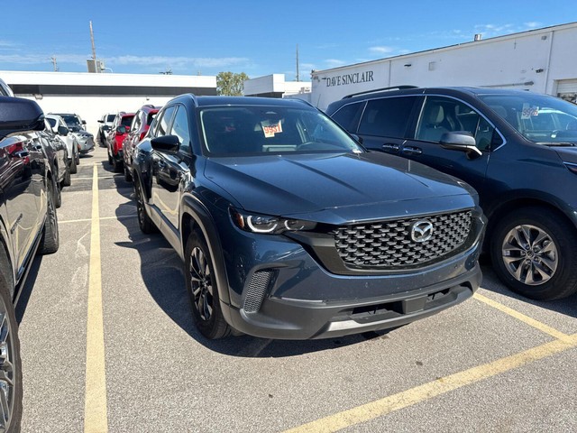 Mazda CX-50 Vehicle Full-screen Gallery Image 09