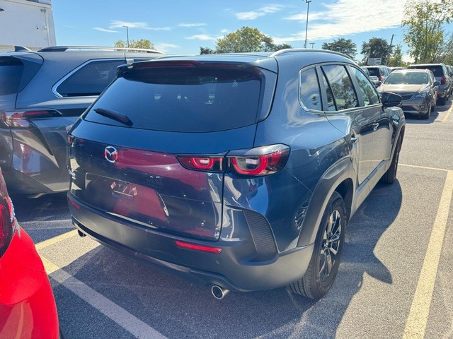 Mazda CX-50 Vehicle Full-screen Gallery Image 13