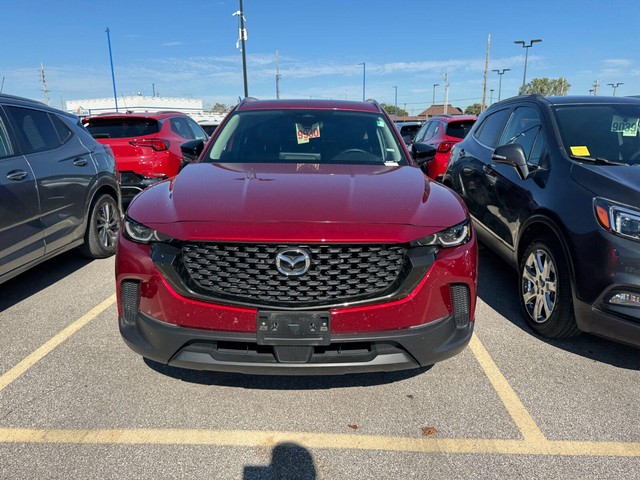 Mazda CX-50 Vehicle Full-screen Gallery Image 05