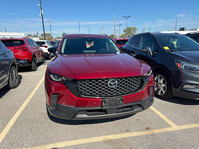 Mazda CX-50 Vehicle Full-screen Gallery Image 06