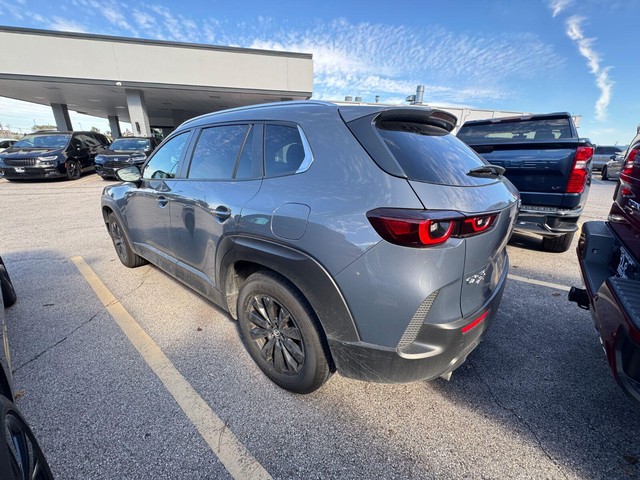Mazda CX-50 Vehicle Full-screen Gallery Image 11