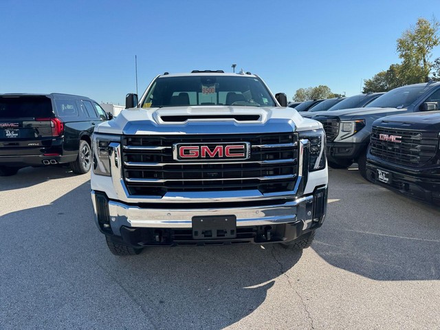 GMC Sierra 2500HD Vehicle Full-screen Gallery Image 05