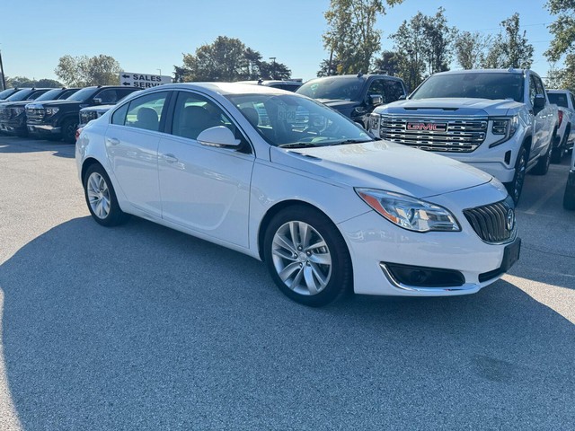 Buick Regal Vehicle Full-screen Gallery Image 07