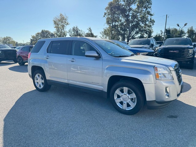 GMC Terrain Vehicle Full-screen Gallery Image 09