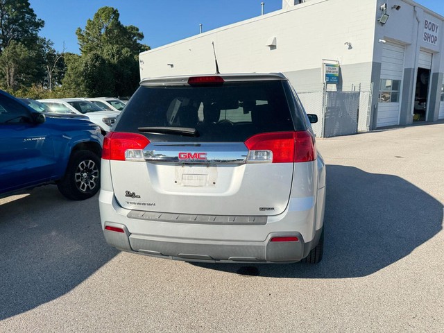 GMC Terrain Vehicle Full-screen Gallery Image 14