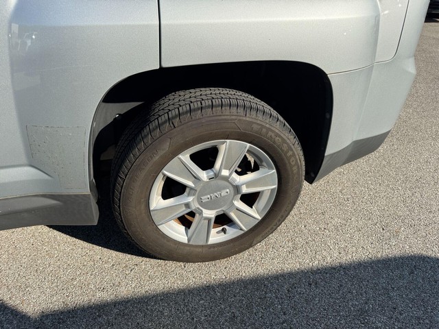 GMC Terrain Vehicle Full-screen Gallery Image 18