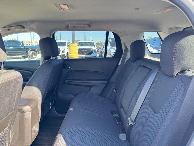 GMC Terrain Vehicle Full-screen Gallery Image 19