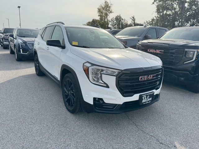 GMC Terrain Vehicle Full-screen Gallery Image 06