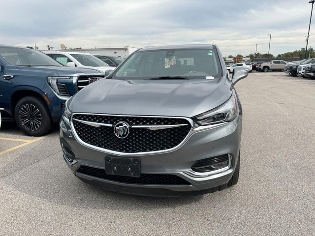 Buick Enclave Vehicle Full-screen Gallery Image 03