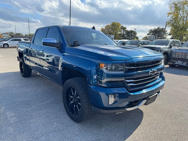 Chevrolet Silverado 1500 Vehicle Full-screen Gallery Image 06
