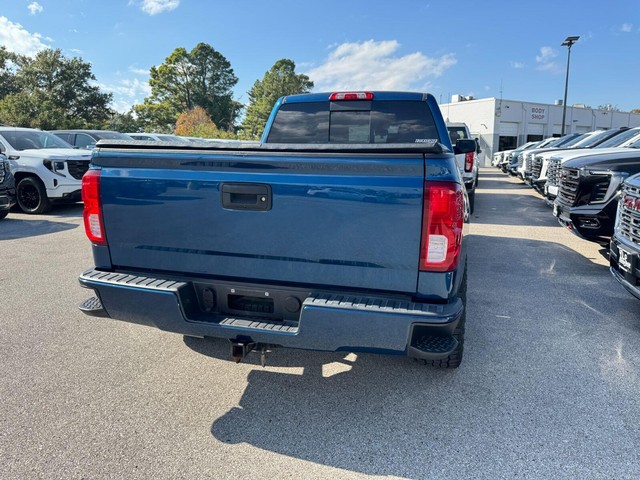 Chevrolet Silverado 1500 Vehicle Full-screen Gallery Image 11