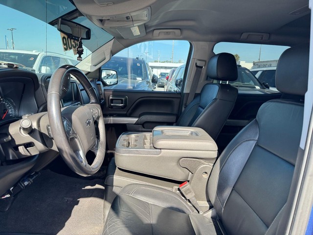 Chevrolet Silverado 1500 Vehicle Full-screen Gallery Image 17