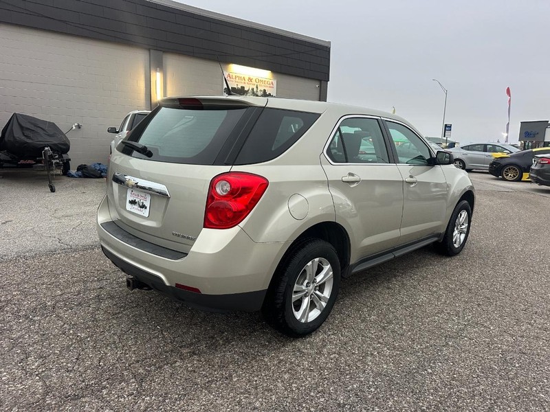 Chevrolet Equinox Vehicle Full-screen Gallery Image 08