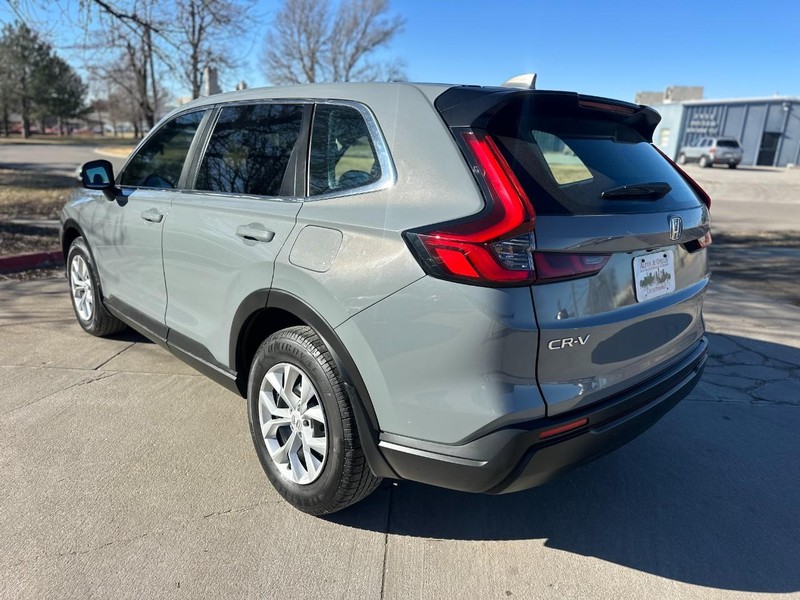 Honda CR-V Vehicle Full-screen Gallery Image 07