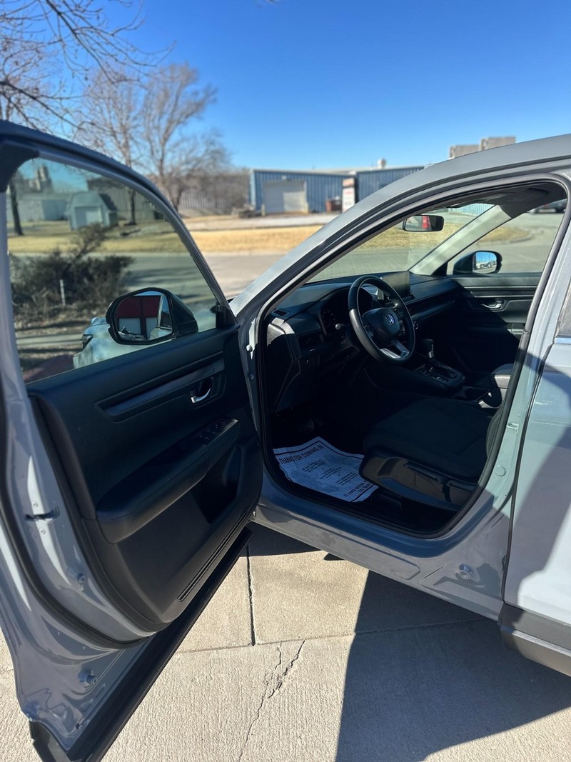 Honda CR-V Vehicle Full-screen Gallery Image 09