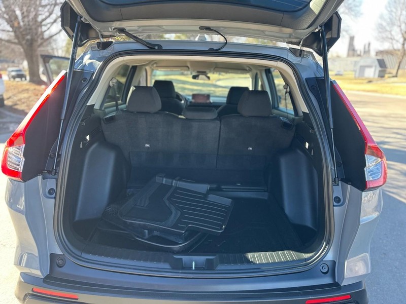 Honda CR-V Vehicle Full-screen Gallery Image 18