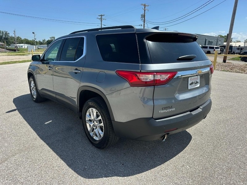 Chevrolet Traverse Vehicle Full-screen Gallery Image 09