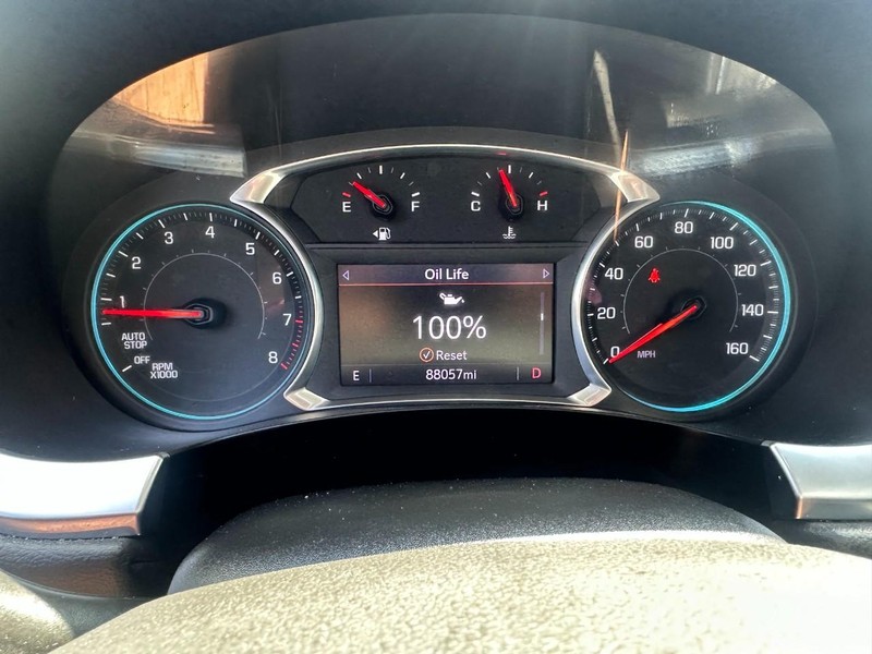 Chevrolet Traverse Vehicle Full-screen Gallery Image 15