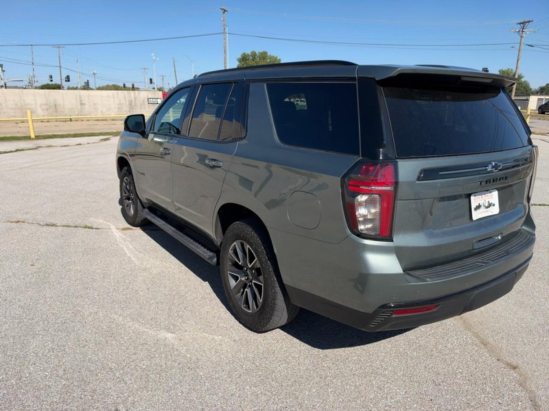 Chevrolet Tahoe Vehicle Full-screen Gallery Image 06