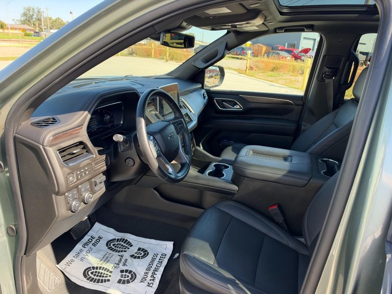 Chevrolet Tahoe Vehicle Full-screen Gallery Image 10