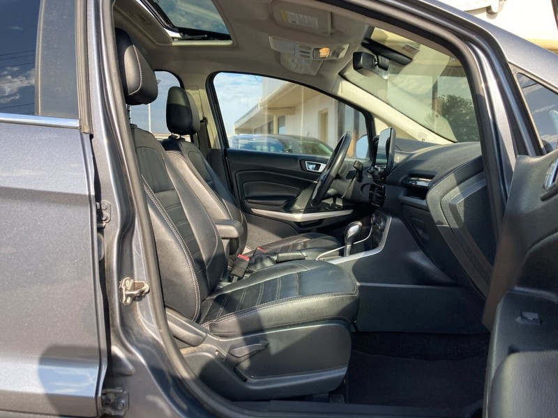 2018 Ford EcoSport Titanium photo